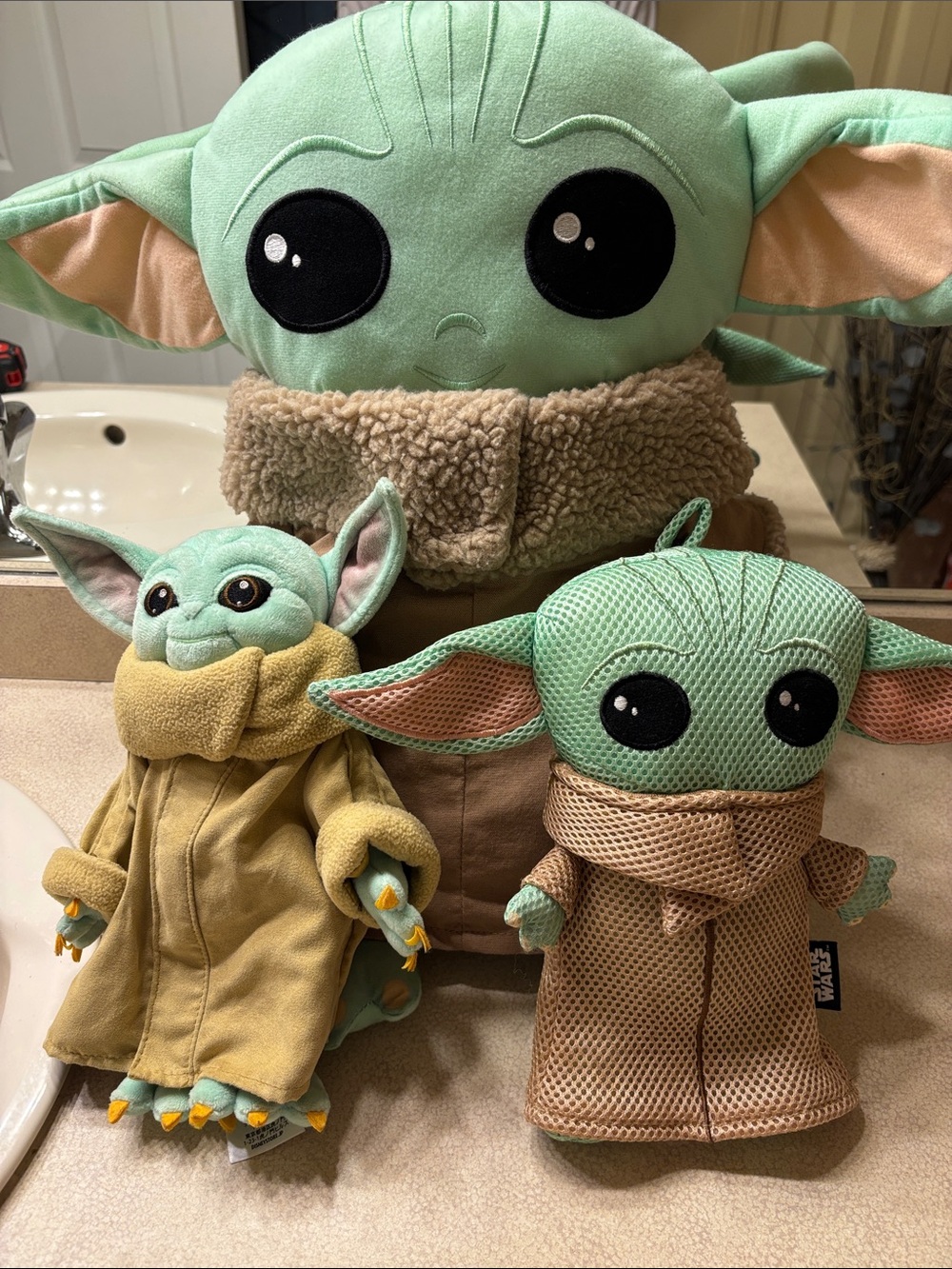 Family of Grogu need good home - Green, Tan, Cream, set of three